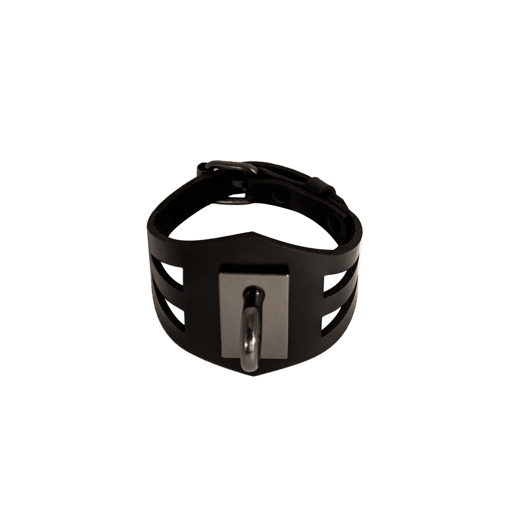 Leather bracelet cuff D-ring, Blasted Skin